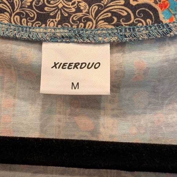 Universal Thread Multicolor Patterned Blouse - Picture 2 of 4